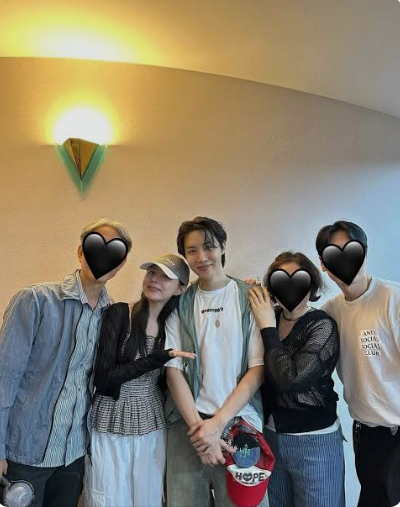 J-Hope (Jung Hoseok) with his family (parents and older sister Jung Jiwoo)